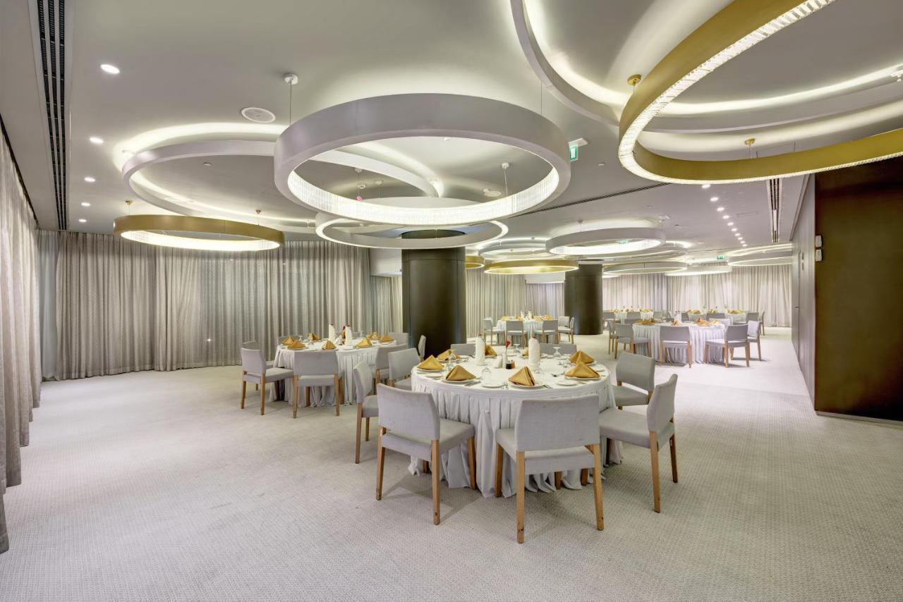 فندق إيه سي تي الشارقة المظهر الخارجي الصورة The ballroom