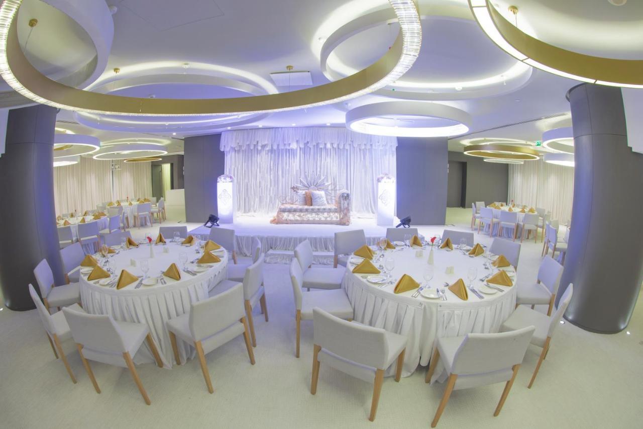 فندق إيه سي تي الشارقة المرافق الصورة The ballroom