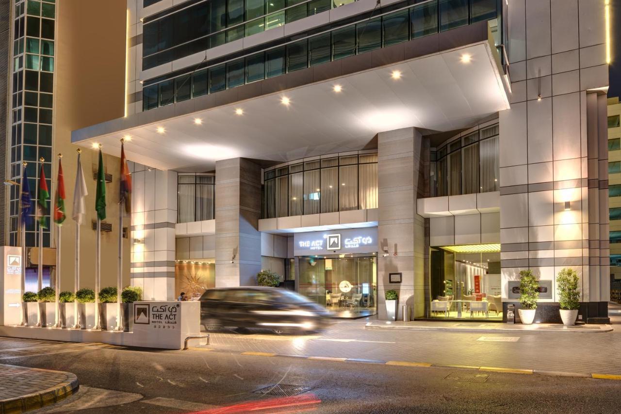 فندق إيه سي تي الشارقة المظهر الخارجي الصورة Entrance of the hotel